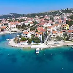 Hedonica